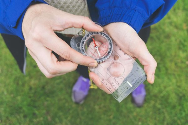 Comment planifier une traversée des déserts de Mongolie à cheval : itinéraires et conseils ?