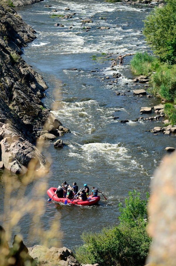 Quels sont les avantages de pratiquer de l'hydrospeed à Ubay ?
